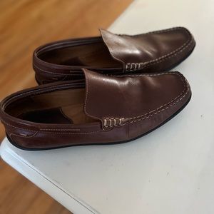 Johnston and Murphy mens shoes.  Size 10